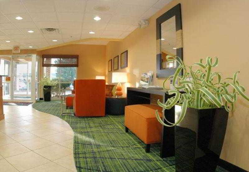 Hometowne Studios By Red Roof East Lansing - Okemos Buitenkant foto